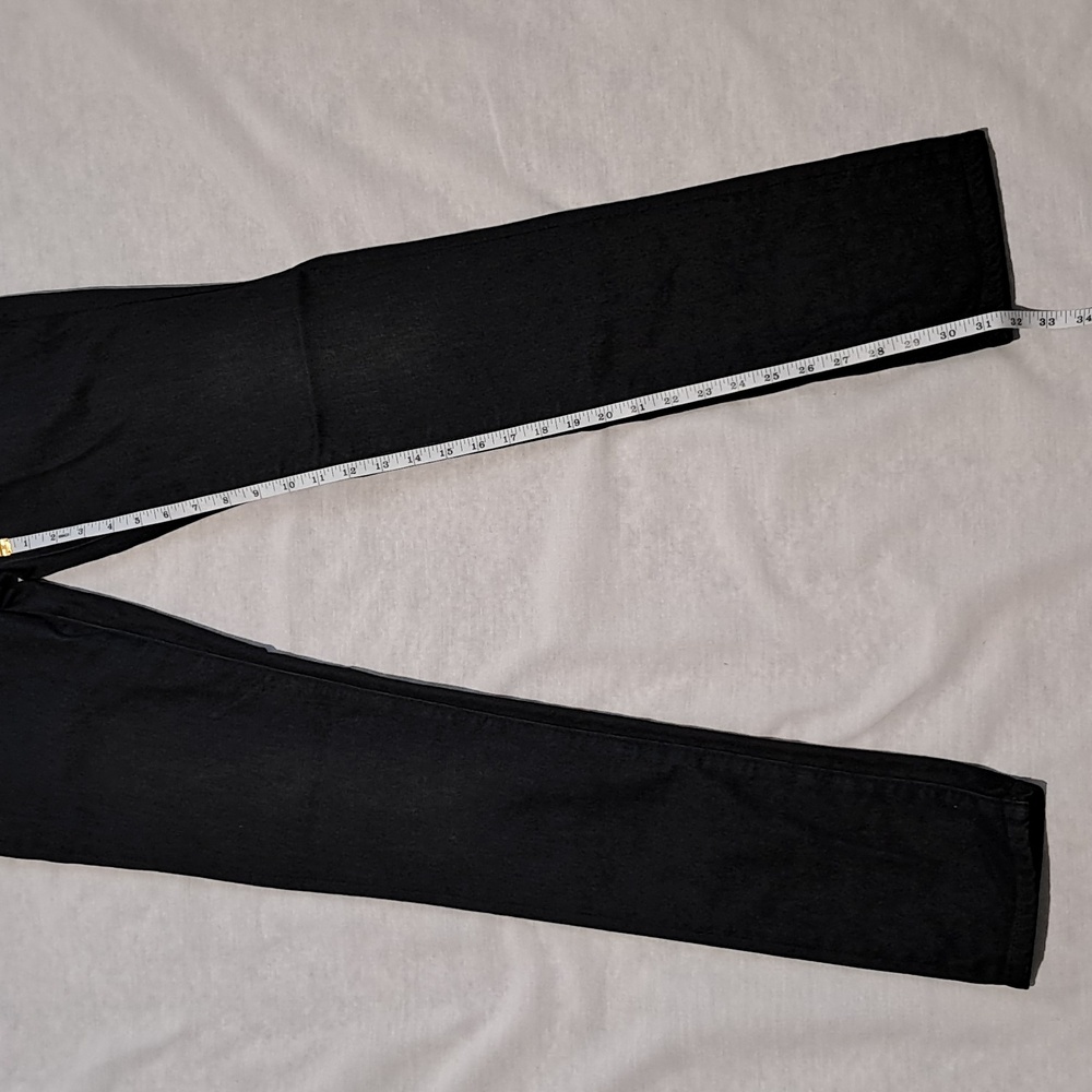 7 For All Mankind Roxanne jeans with Crystal back Pockets. Black. Size 26. - Picture 3 of 13